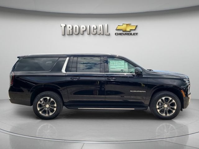 2026 Chevrolet Suburban LT - Photo 6