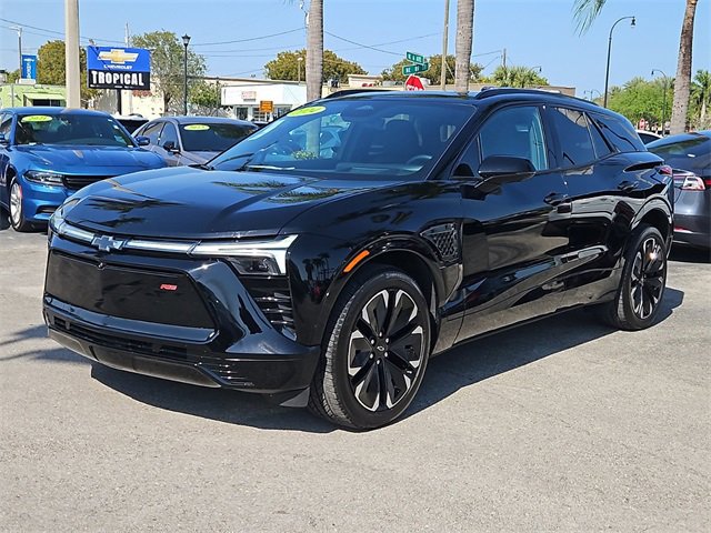 2024 Chevrolet Blazer EV RS photo 2