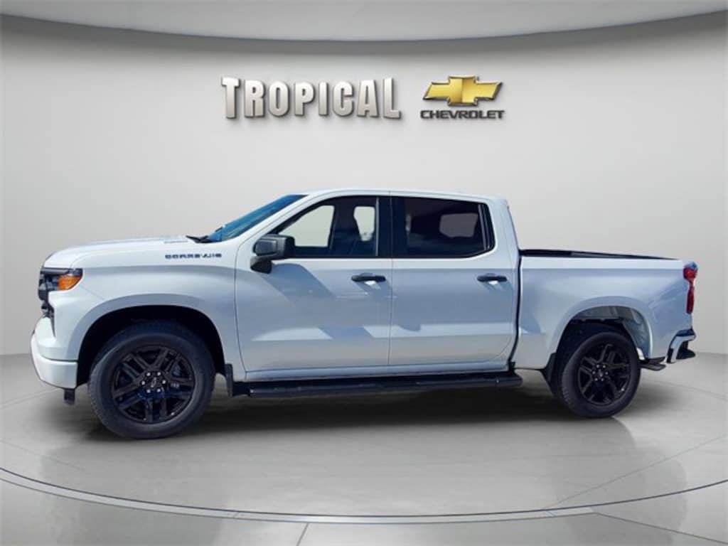 New 2026 Chevrolet Silverado 1500 Custom Truck