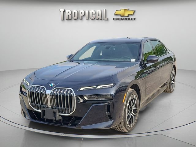 2023 BMW 7 Series 760i