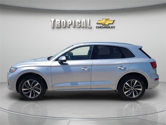 2024 Audi Q5 S line Premium Plus photo 2