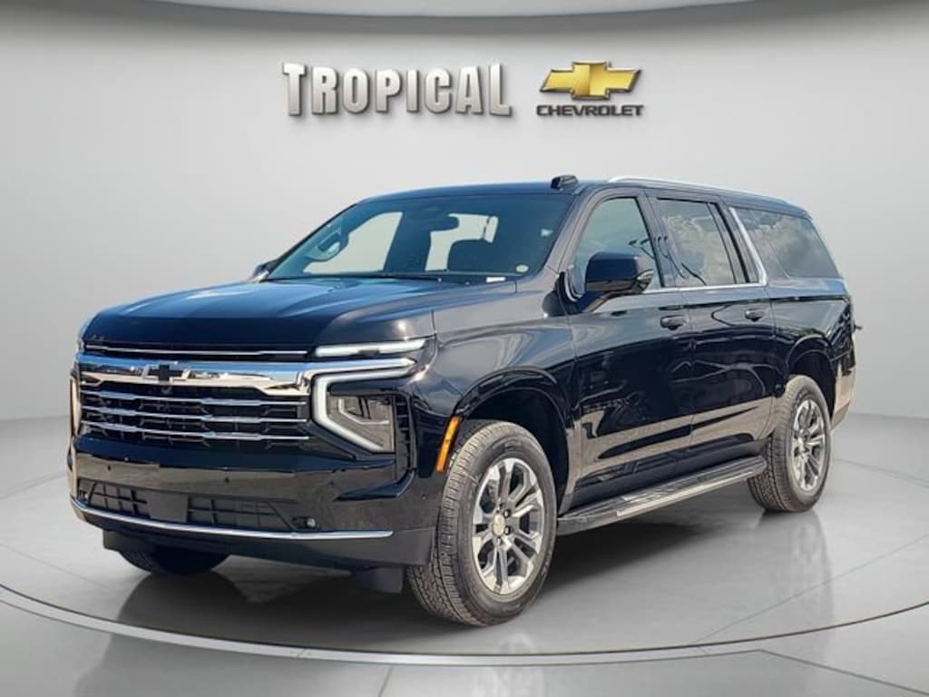 New 2026 Chevrolet Suburban LT SUV