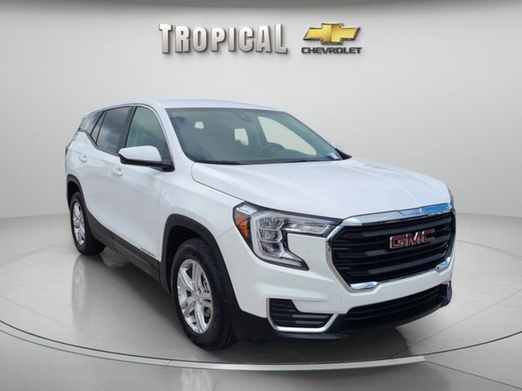 Used 2024 GMC Terrain SLE SUV
