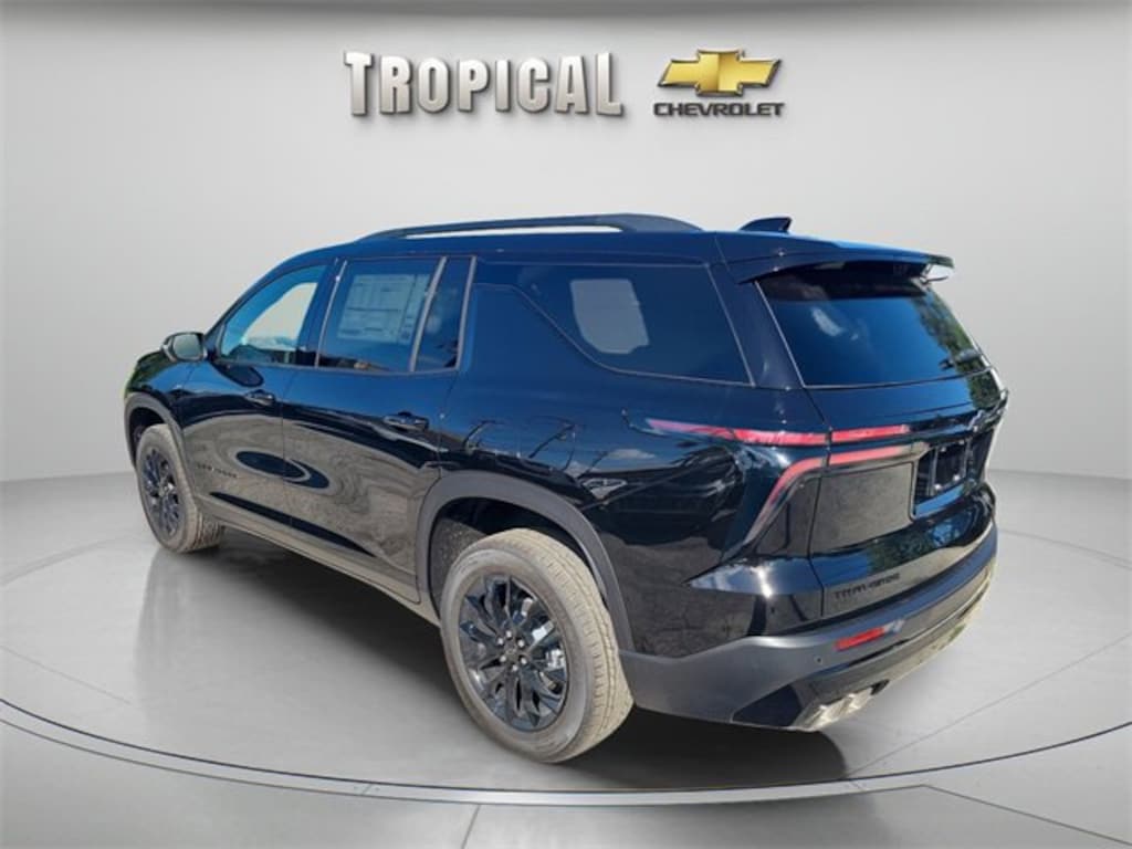 New 2026 Chevrolet Traverse LT SUV