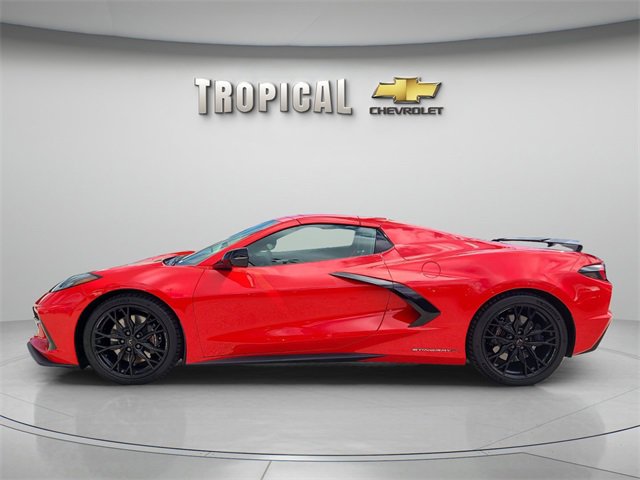 2025 Chevrolet Corvette 3LT photo 2