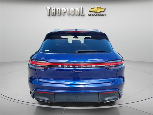 2024 Porsche Macan Base photo 4