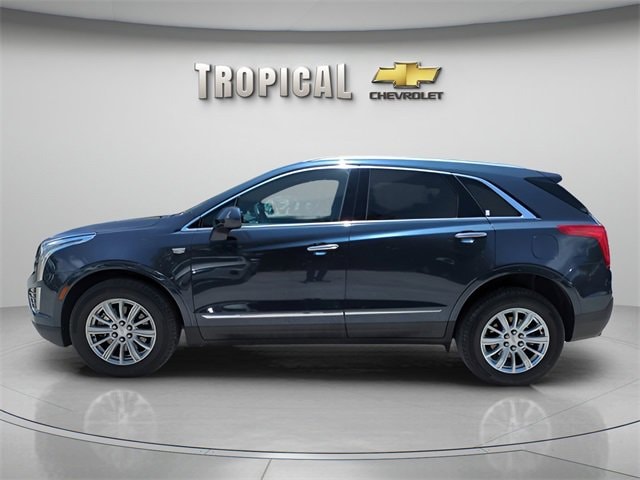 Used 2019 Cadillac XT5 Base with VIN 1GYKNARS0KZ109555 for sale in Miami, FL