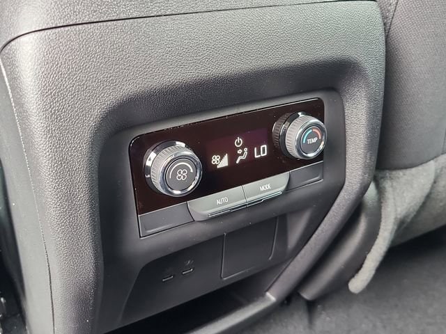 2026 Chevrolet Traverse LT - Photo 11