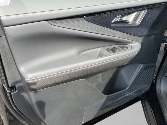 2025 Chevrolet Blazer EV LT - Photo 17