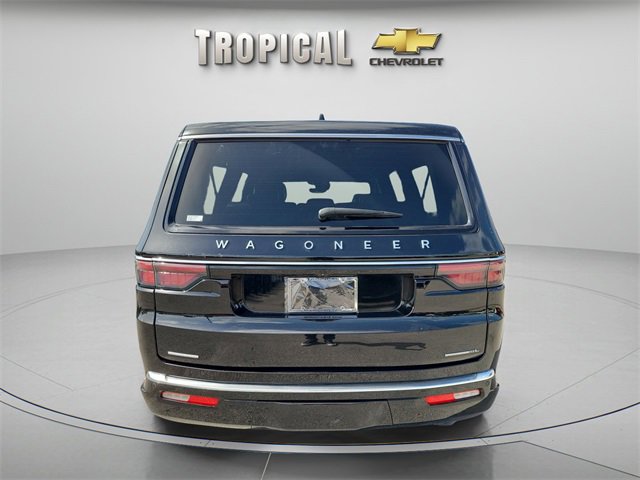 2023 Jeep Wagoneer L Series III photo 4