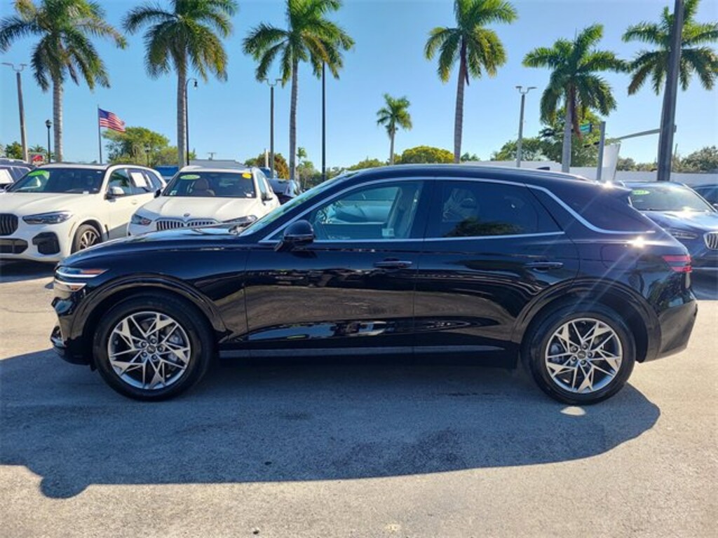 Used 2025 Genesis GV70 2.5T