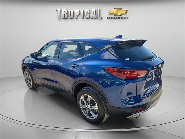 2023 Chevrolet Blazer 2LT photo 3