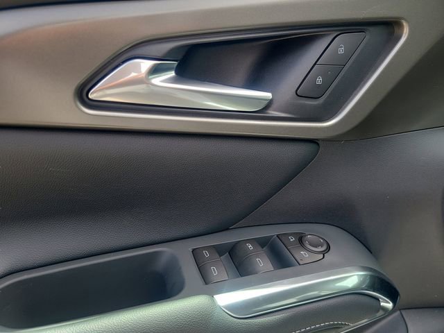 2026 Chevrolet Traverse LT - Photo 18