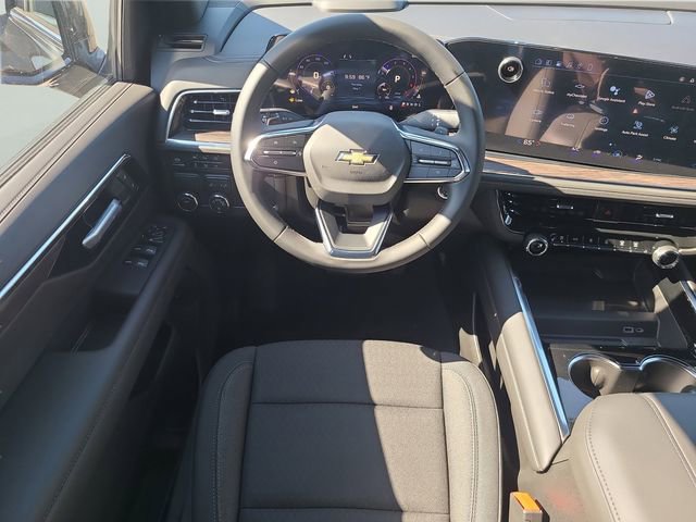 2026 Chevrolet Suburban LS - Photo 12