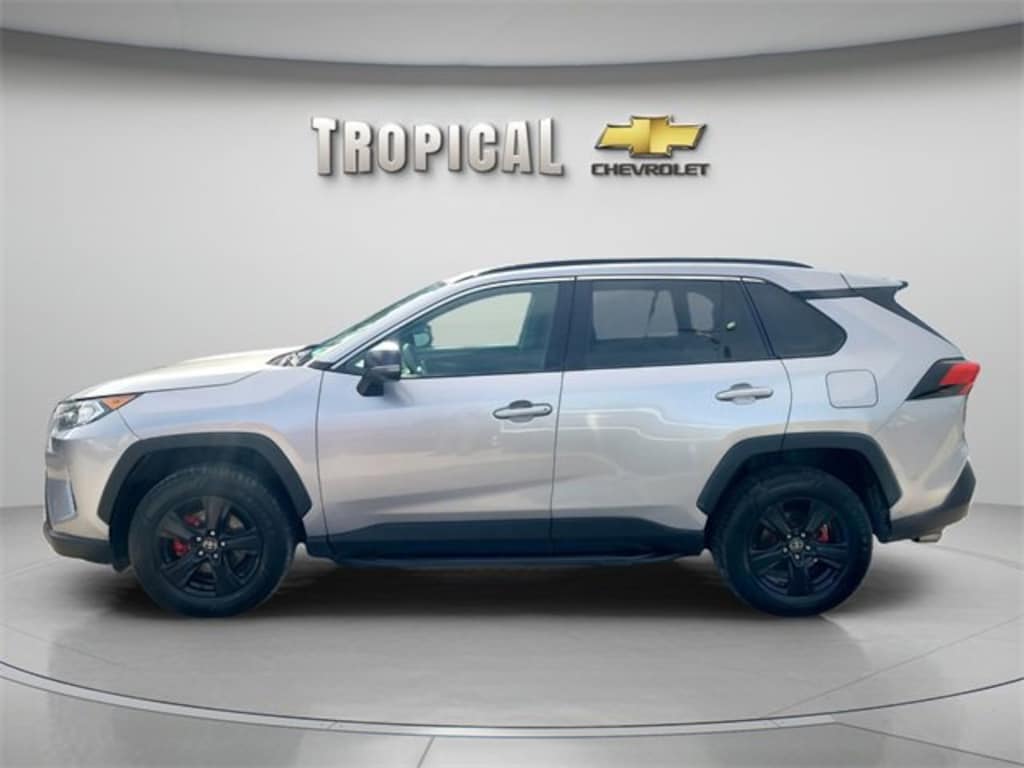 Used 2021 Toyota RAV4 XLE
