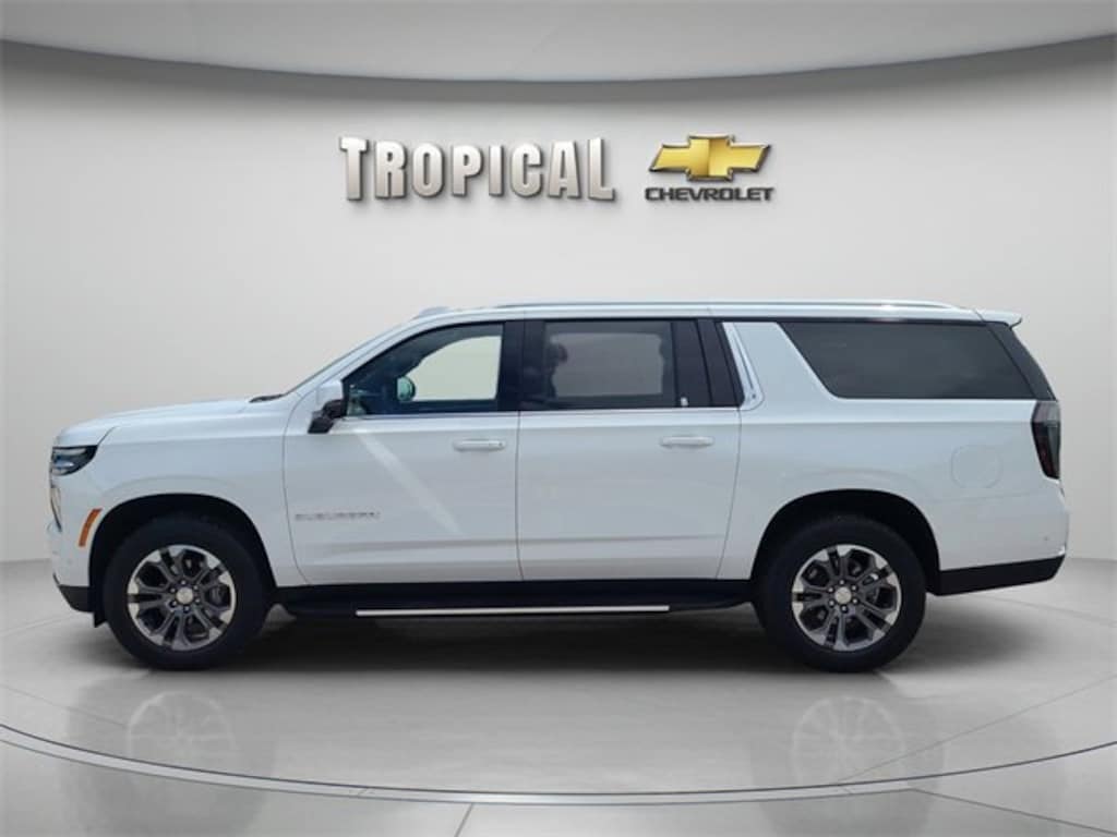 Used 2025 Chevrolet Suburban LT SUV