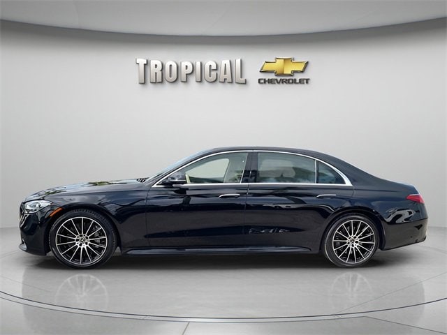Used 2022 Mercedes-Benz S-Class Base with VIN W1K6G6DB6NA087740 for sale in Miami, FL