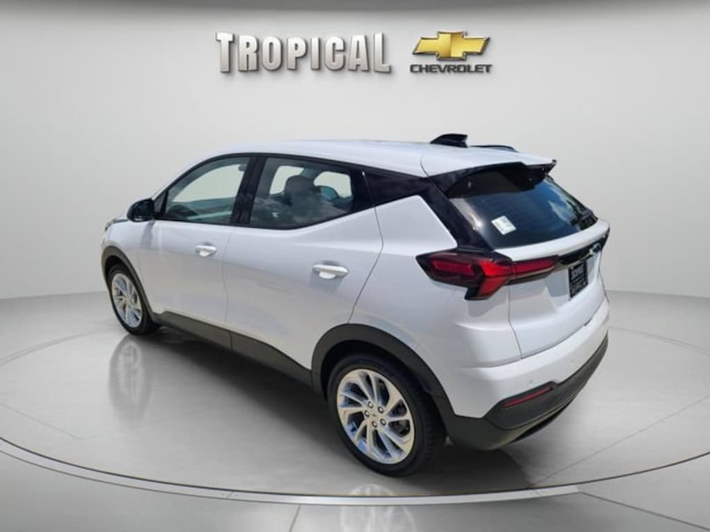 New 2027 Chevrolet Bolt LT SUV