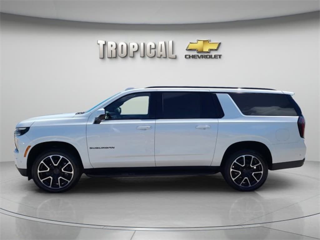 Used 2025 Chevrolet Suburban RST SUV
