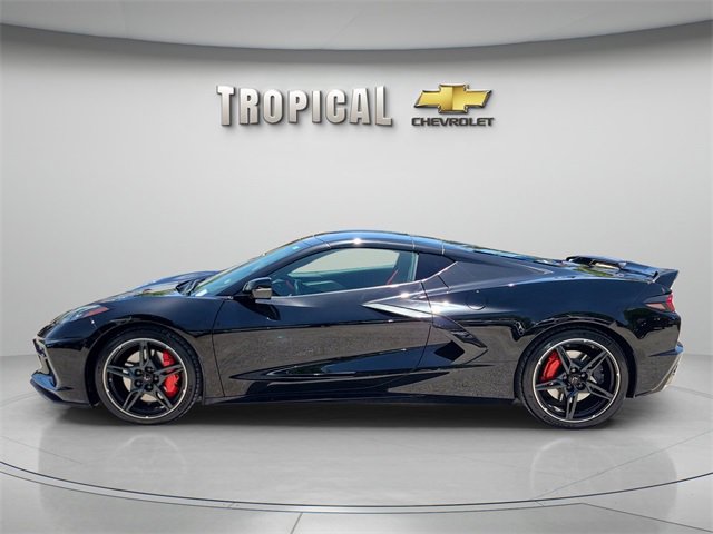 2020 Chevrolet Corvette Stingray 3LT photo 2