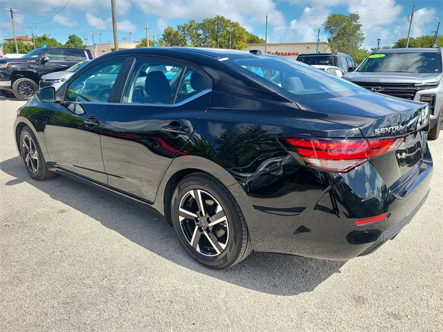 2024 Nissan Sentra SV photo 3