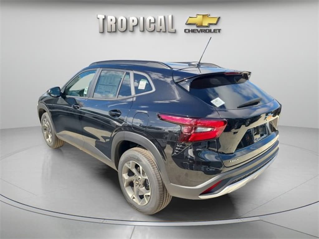 New 2026 Chevrolet Trax LT SUV