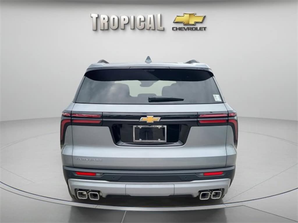 New 2026 Chevrolet Traverse LT SUV