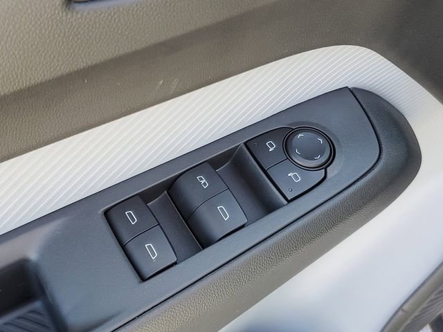 2027 Chevrolet Bolt RS - Photo 19