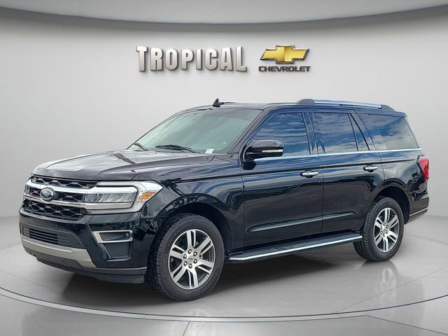2022 Ford Expedition Limited's photo