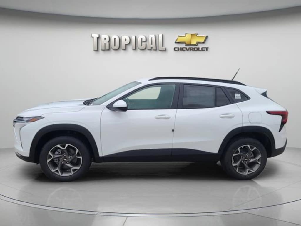 New 2026 Chevrolet Trax LT SUV