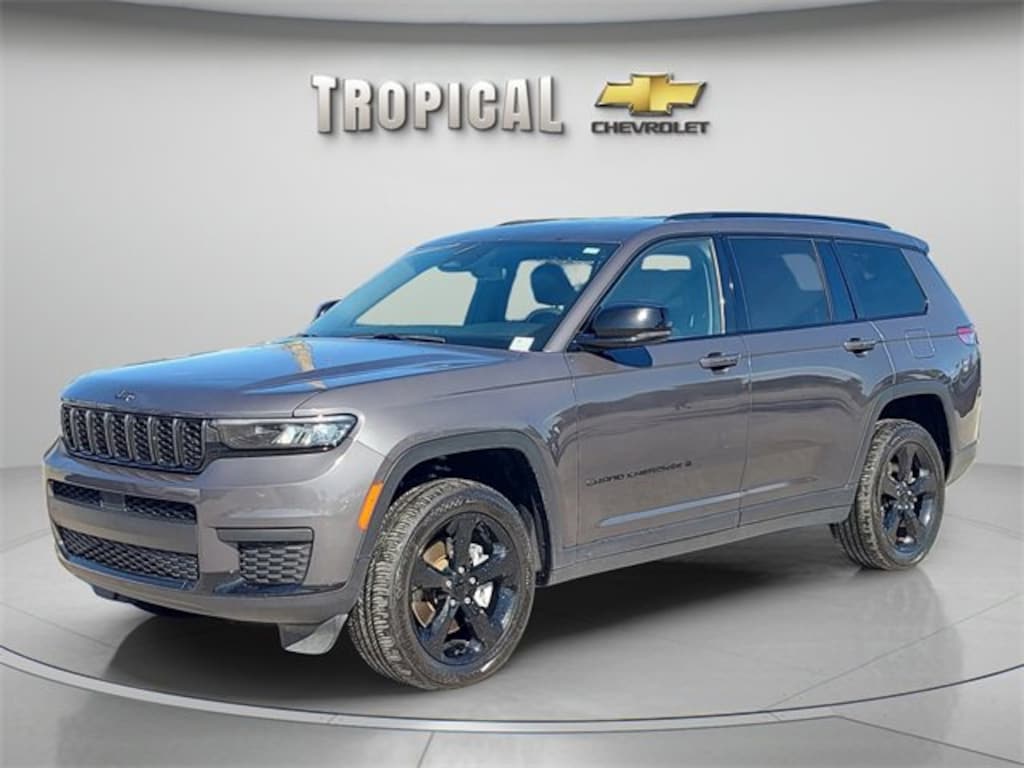 Used 2023 Jeep Grand Cherokee L Altitude