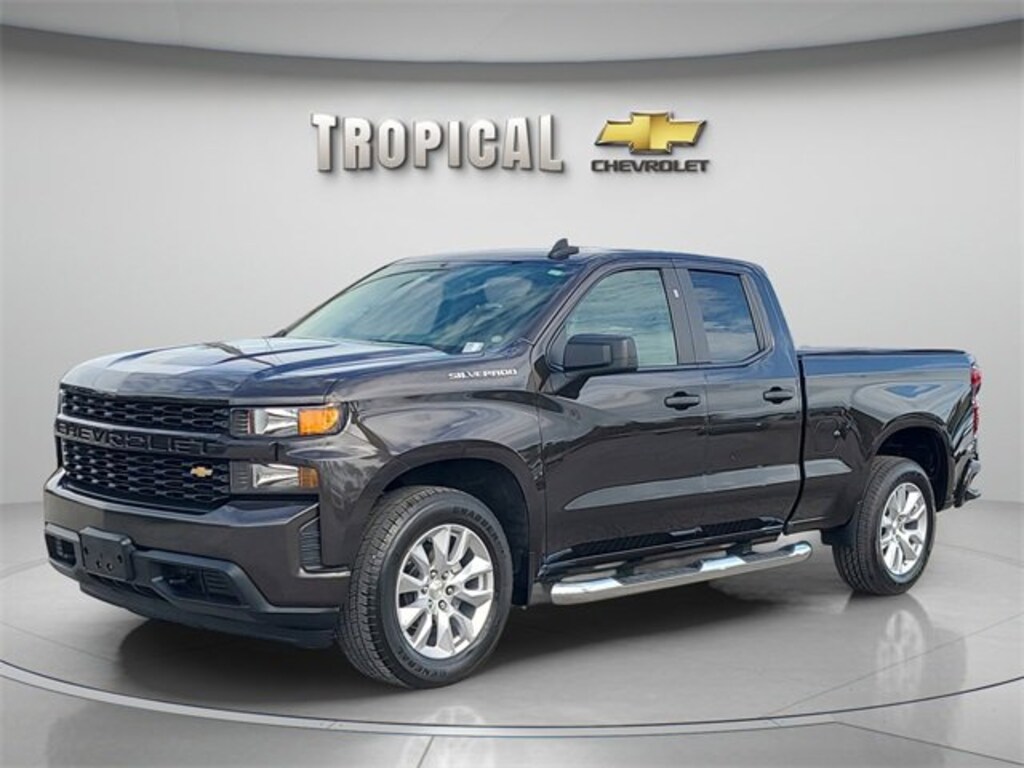 Used 2022 Chevrolet Silverado 1500 LTD Custom Truck