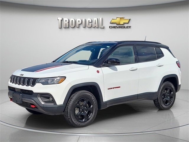 2023 Jeep Compass Trailhawk's photo