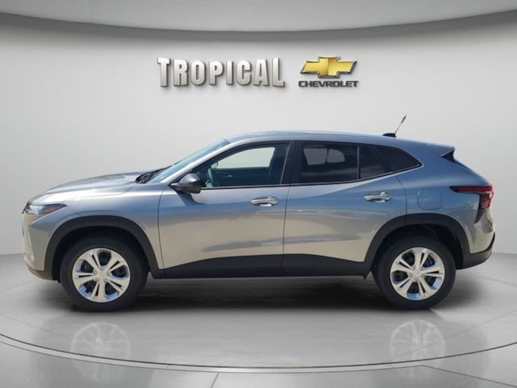 New 2026 Chevrolet Trax LS SUV