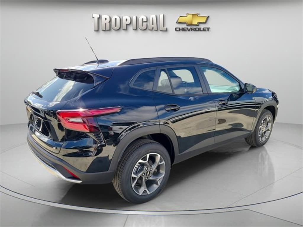 New 2026 Chevrolet Trax LT SUV
