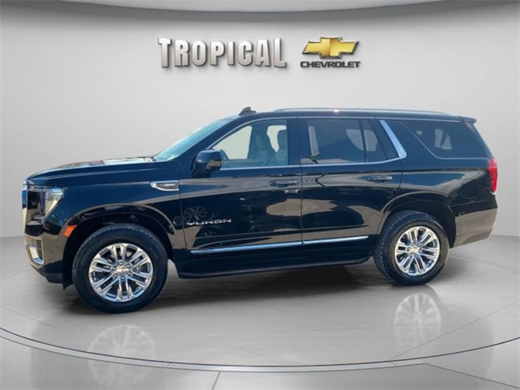 Used 2024 GMC Yukon SLT SUV