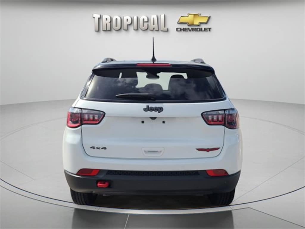 Used 2023 Jeep Compass Trailhawk