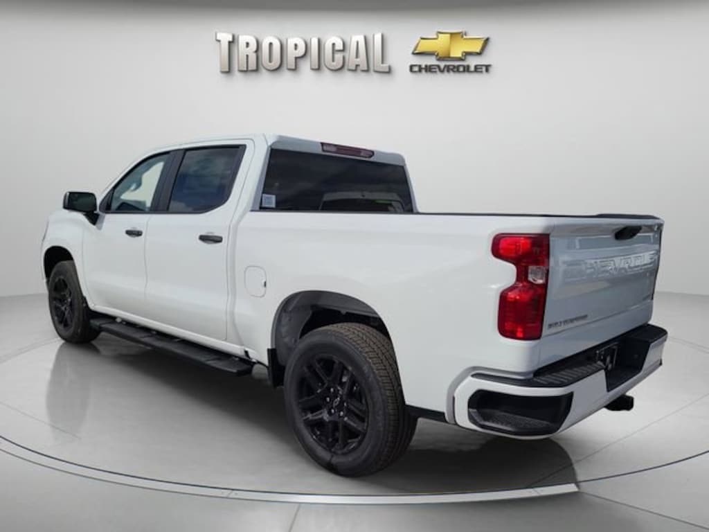 New 2026 Chevrolet Silverado 1500 Custom Truck