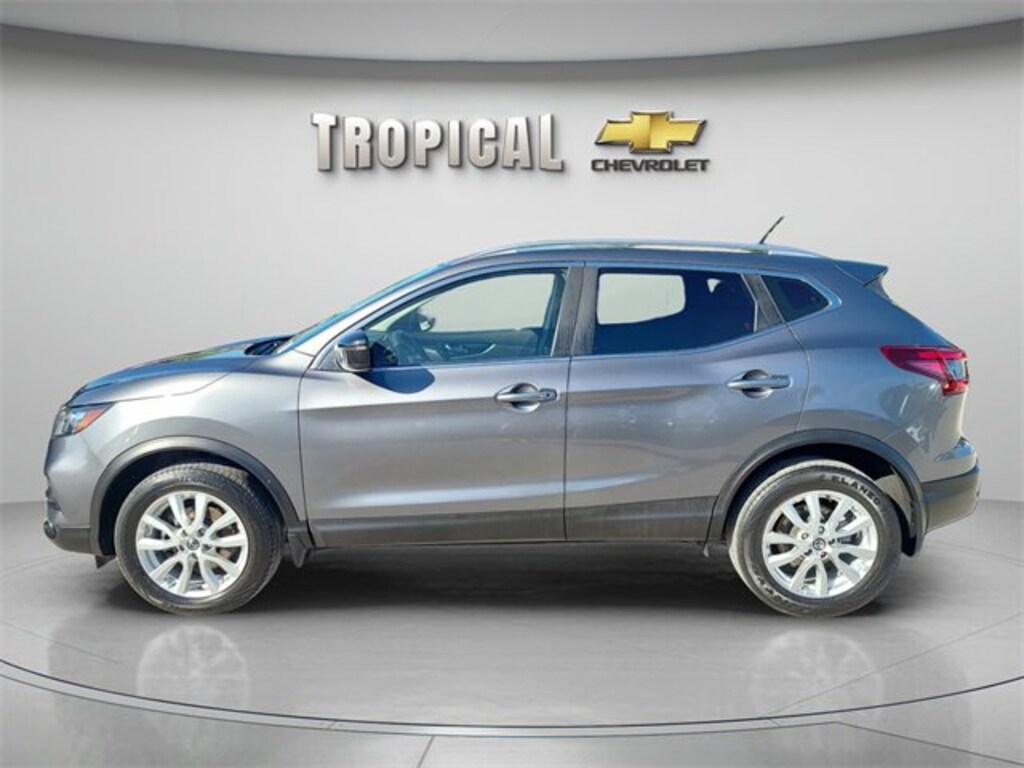 Used 2020 Nissan Rogue Sport SV