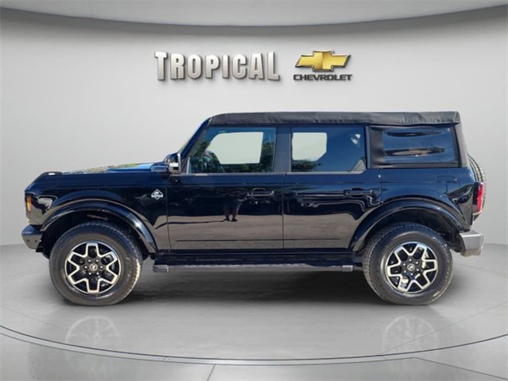 Used 2023 Ford Bronco Base