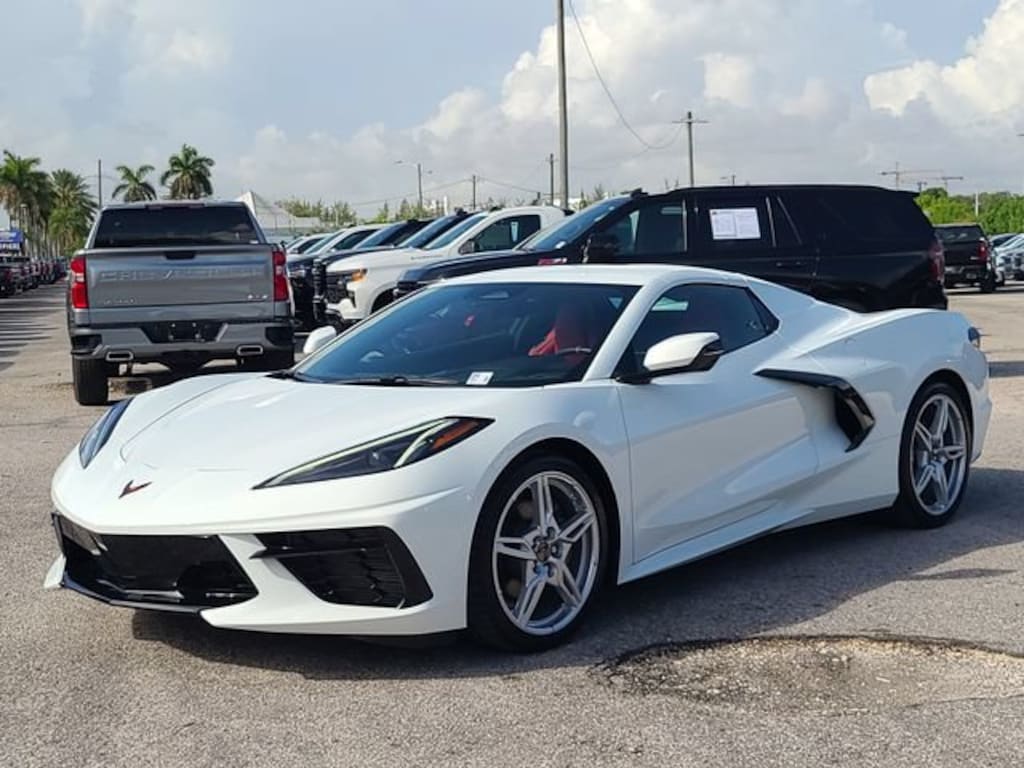 Used 2025 Chevrolet Corvette Stingray 1LT Performance