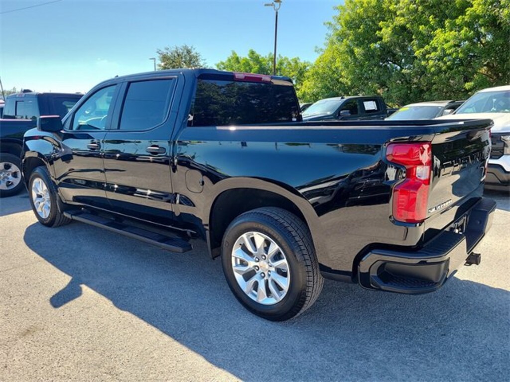 Used 2025 Chevrolet Silverado 1500 Custom Truck