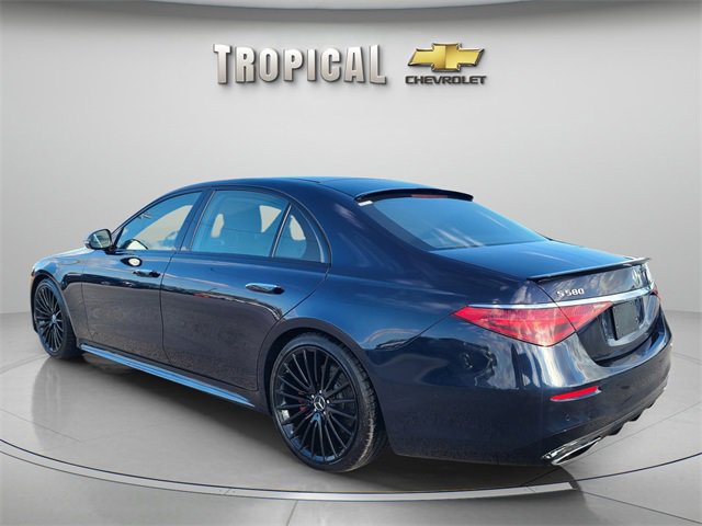 2023 Mercedes Benz S 580 4MATIC photo 3