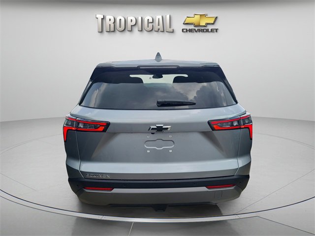 2026 Chevrolet Equinox LT photo 2