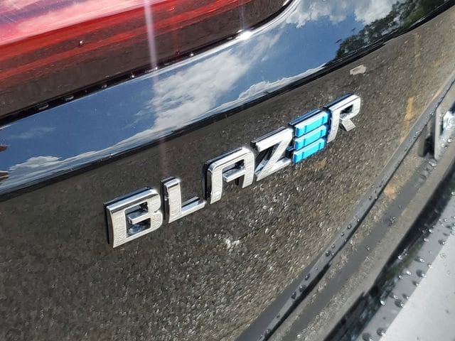 2025 Chevrolet Blazer EV LT - Photo 10