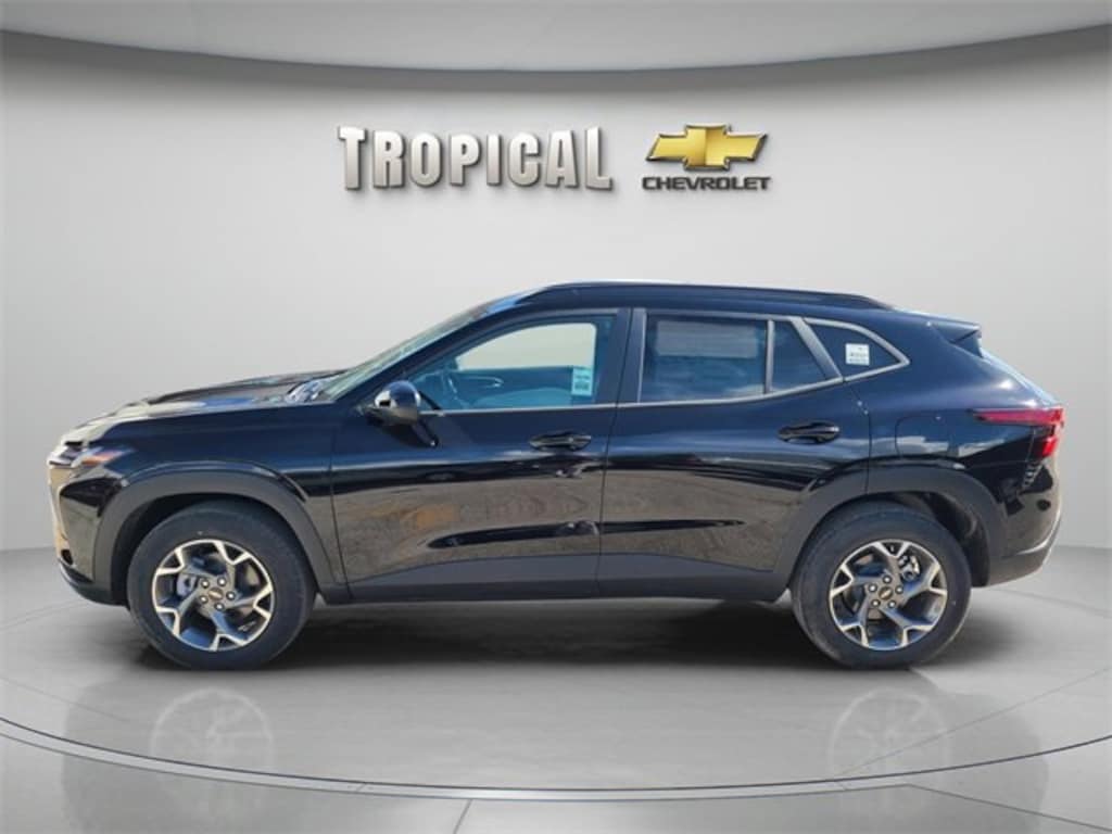 New 2026 Chevrolet Trax LT SUV