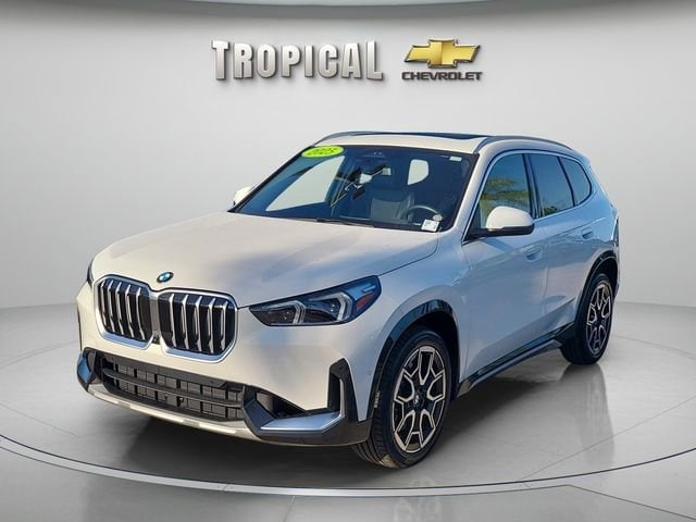 2025 BMW X1 xDrive28i's photo