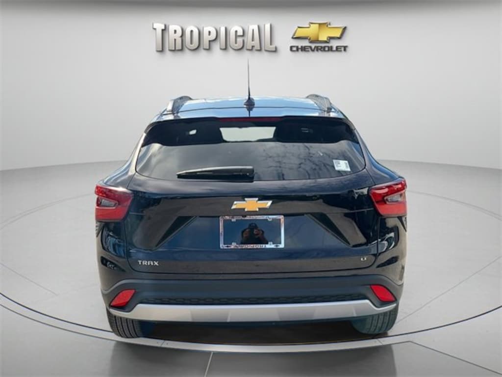 New 2026 Chevrolet Trax LT SUV