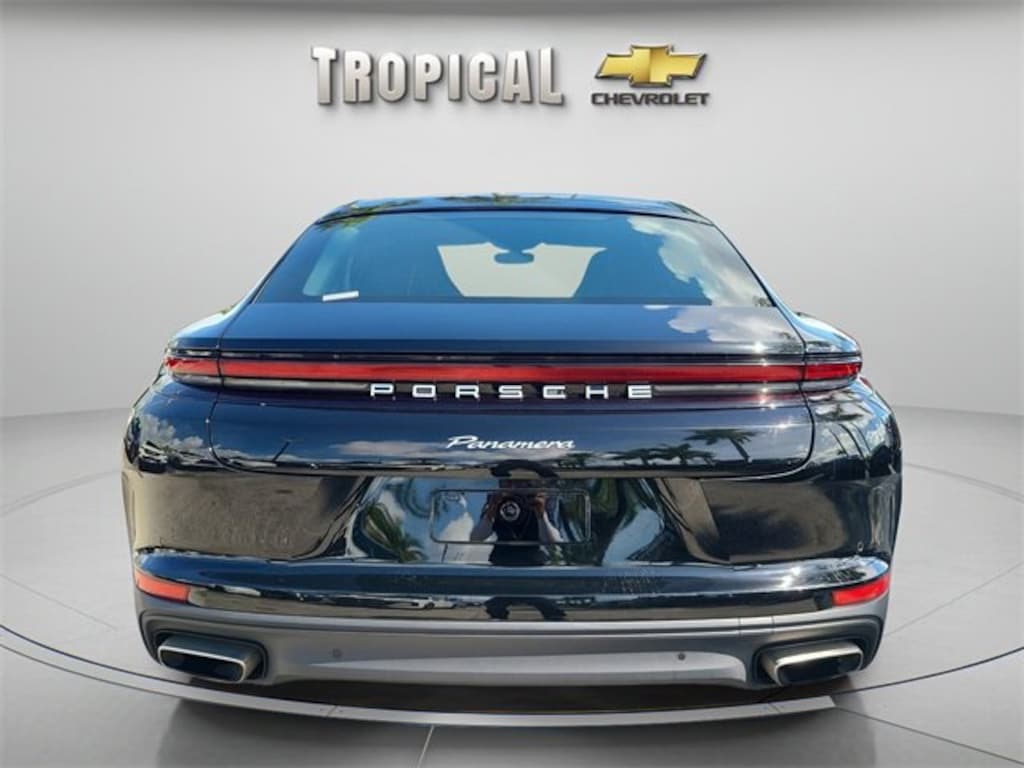 Used 2025 Porsche Panamera NA