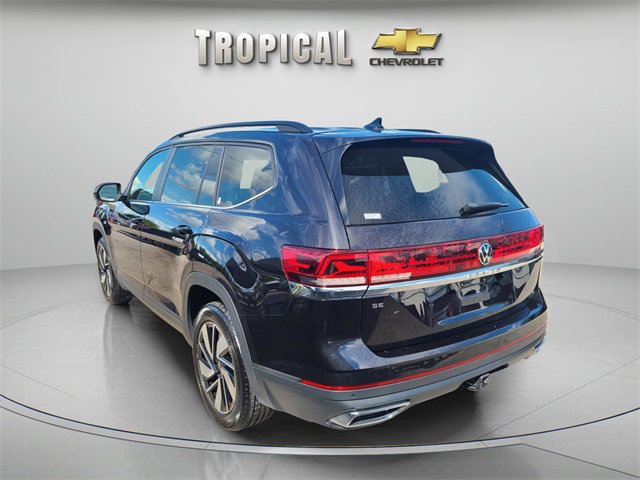 2024 Volkswagen Atlas SE Technology photo 2